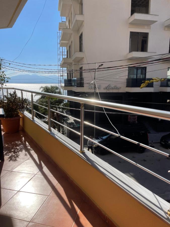 Modern Beachfront Apartments Sarandë Exteriör bild